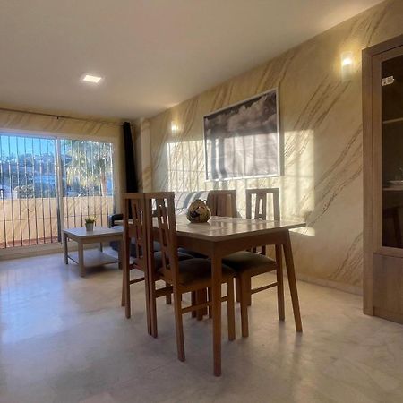 Apartamento Con Vista A La Piscina Apartment เบนัลมาเดนา ภายนอก รูปภาพ