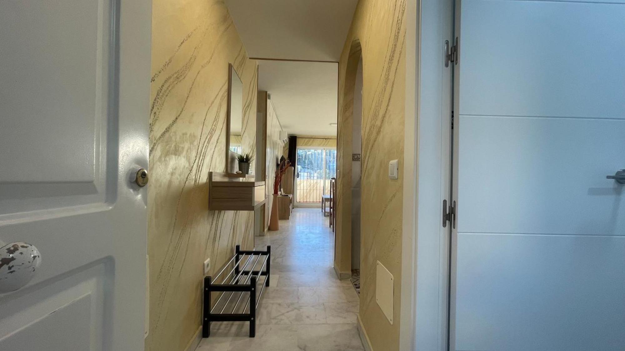 Apartamento Con Vista A La Piscina Apartment เบนัลมาเดนา ภายนอก รูปภาพ