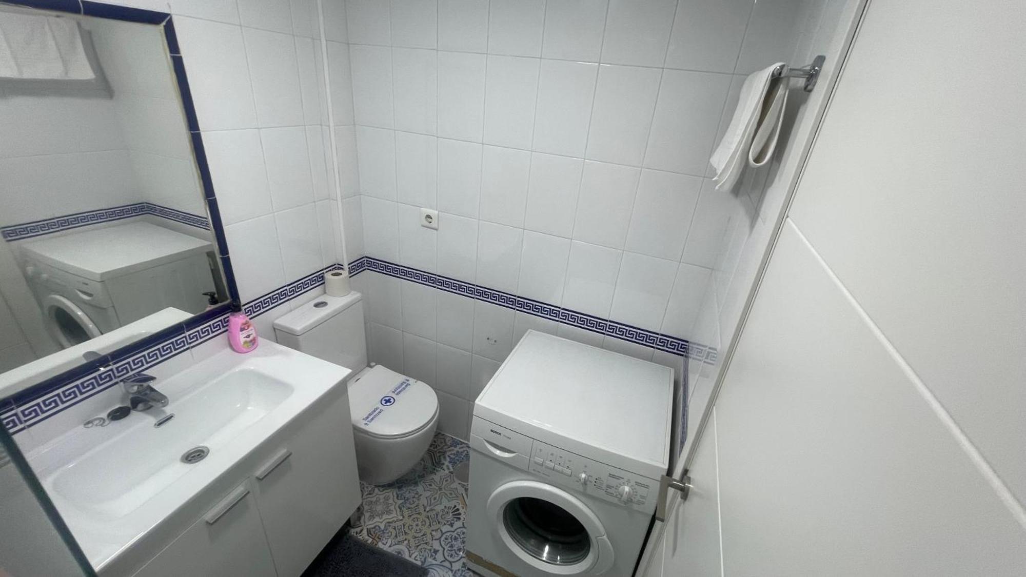 Apartamento Con Vista A La Piscina Apartment เบนัลมาเดนา ภายนอก รูปภาพ