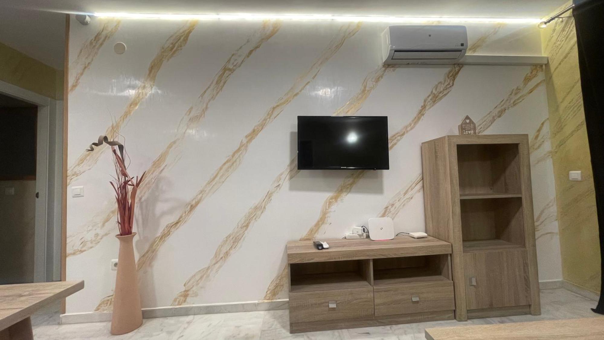 Apartamento Con Vista A La Piscina Apartment เบนัลมาเดนา ภายนอก รูปภาพ