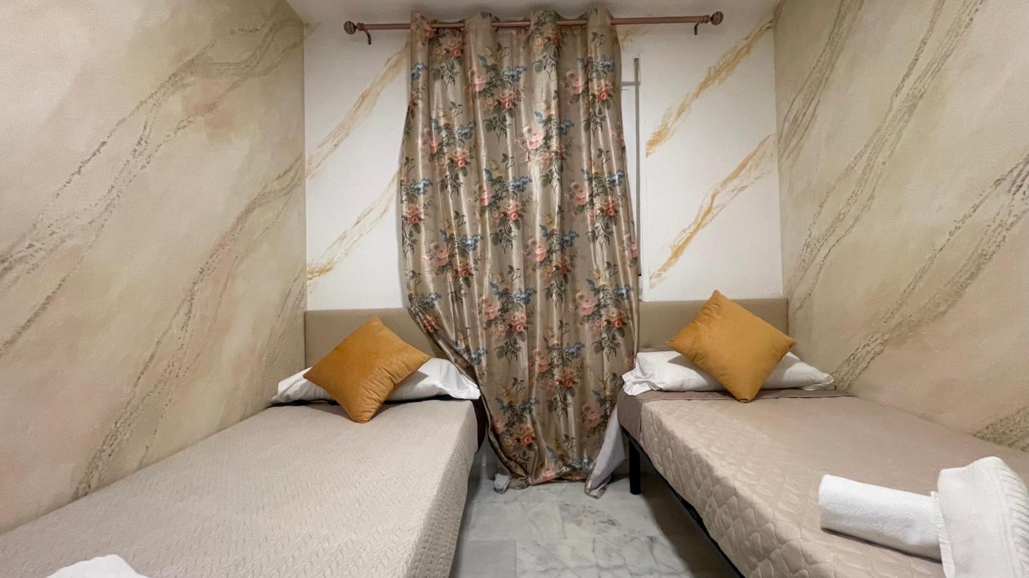 Apartamento Con Vista A La Piscina Apartment เบนัลมาเดนา ภายนอก รูปภาพ