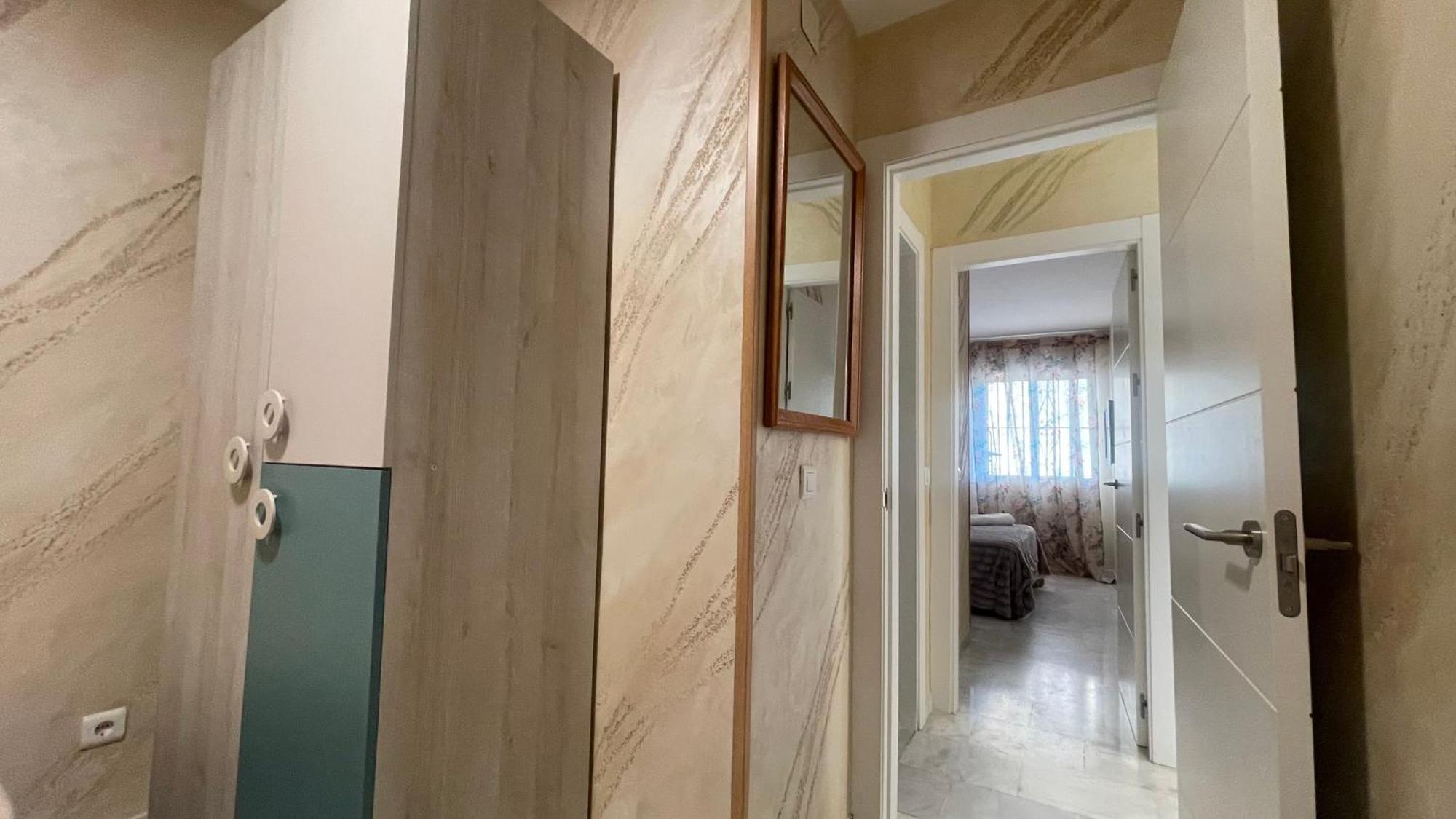 Apartamento Con Vista A La Piscina Apartment เบนัลมาเดนา ภายนอก รูปภาพ